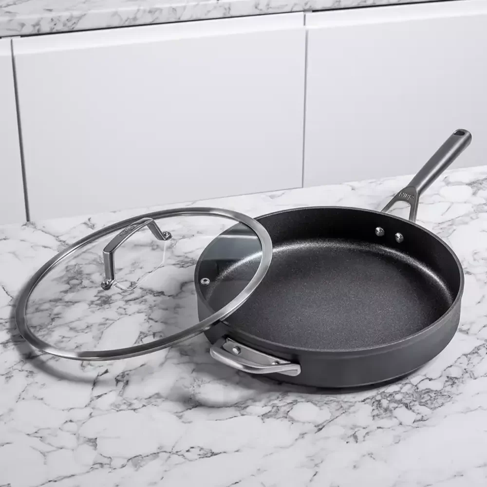 Ninja Zerostick 26cm Non Stick Aluminium Saute Pan with Lid